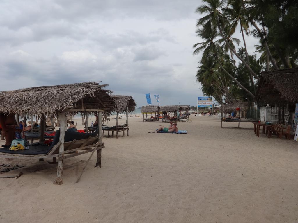 Neem Beach House Trincomalee Exterior foto