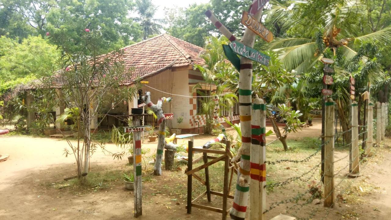 Neem Beach House Trincomalee Exterior foto